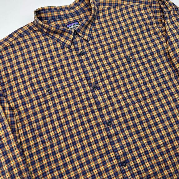 Patagonia Organic Cotton Plaid Button Frint Shirt - Picture 2 of 7
